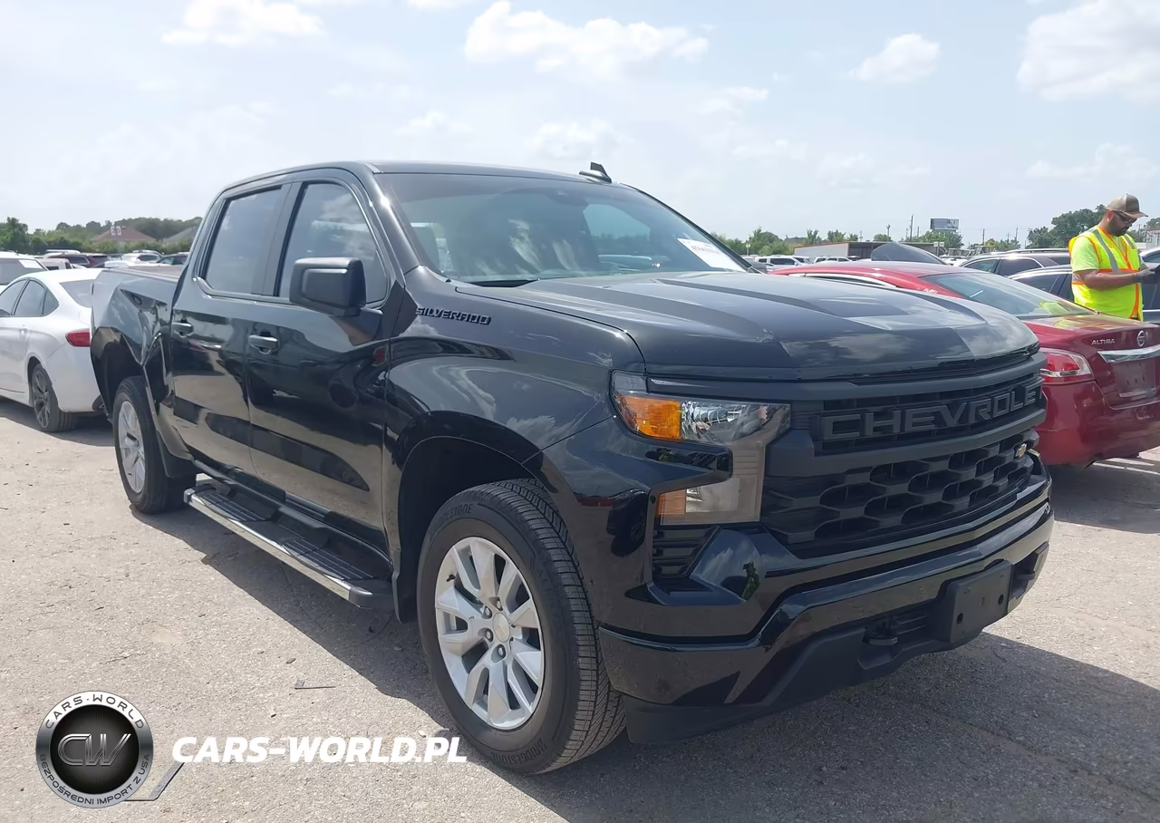 2023 Chevrolet Silverado 1500 2Wd Short Bed Custom – zdjęcie 1 z 16
