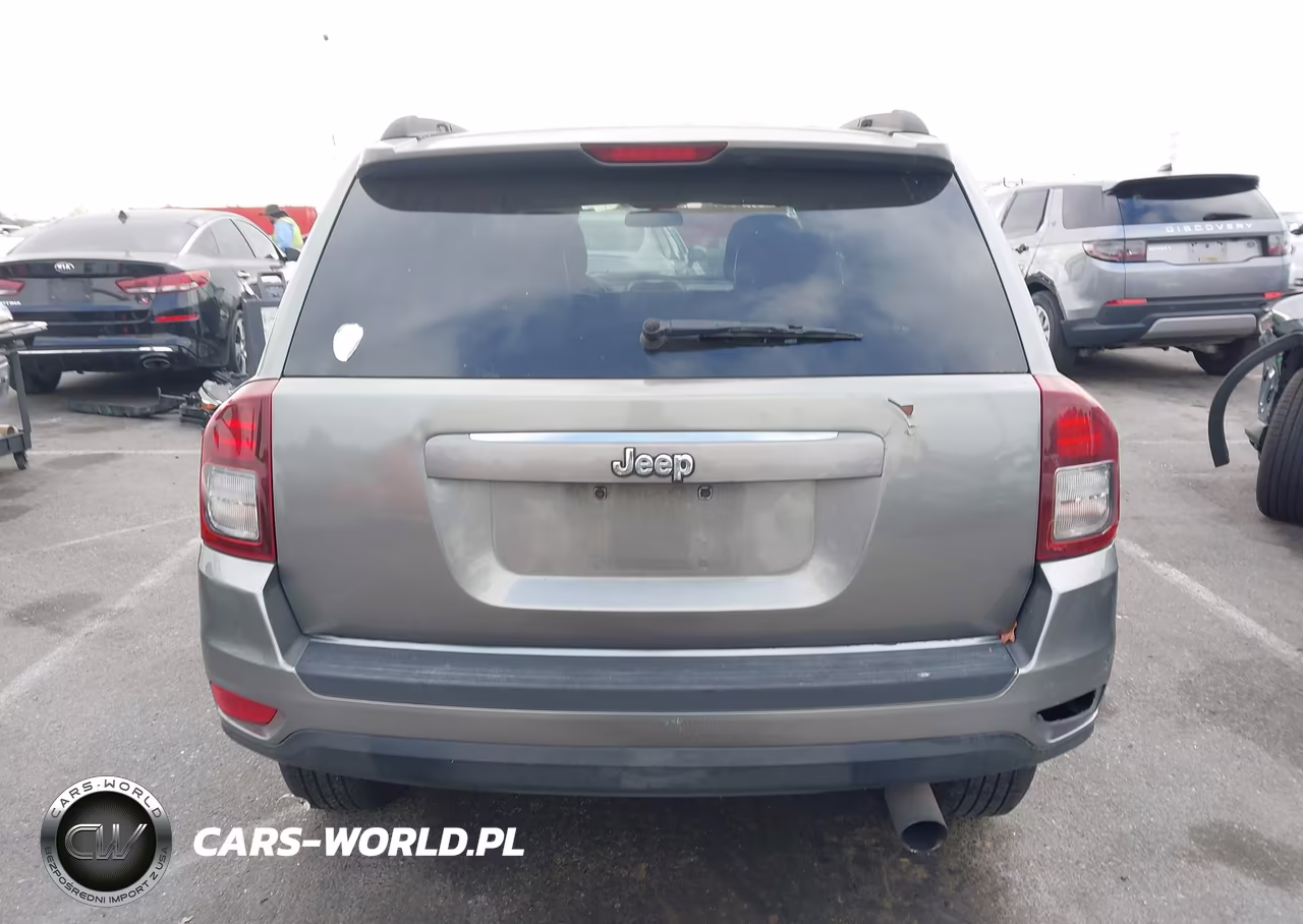 2014 Jeep Compass Latitude VIN:1C4NJCEA7ED562922 - 16