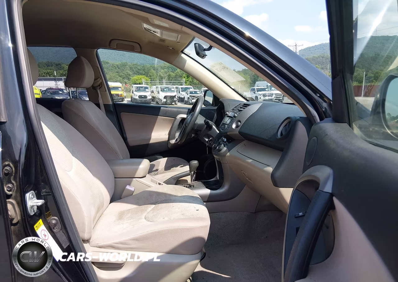2007 Toyota Rav4 Base V6 (A5) VIN:JTMBK33V376013862 - 5