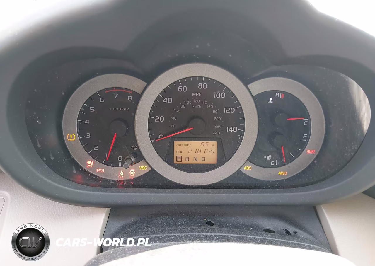 2007 Toyota Rav4 Base V6 (A5) VIN:JTMBK33V376013862 - 7