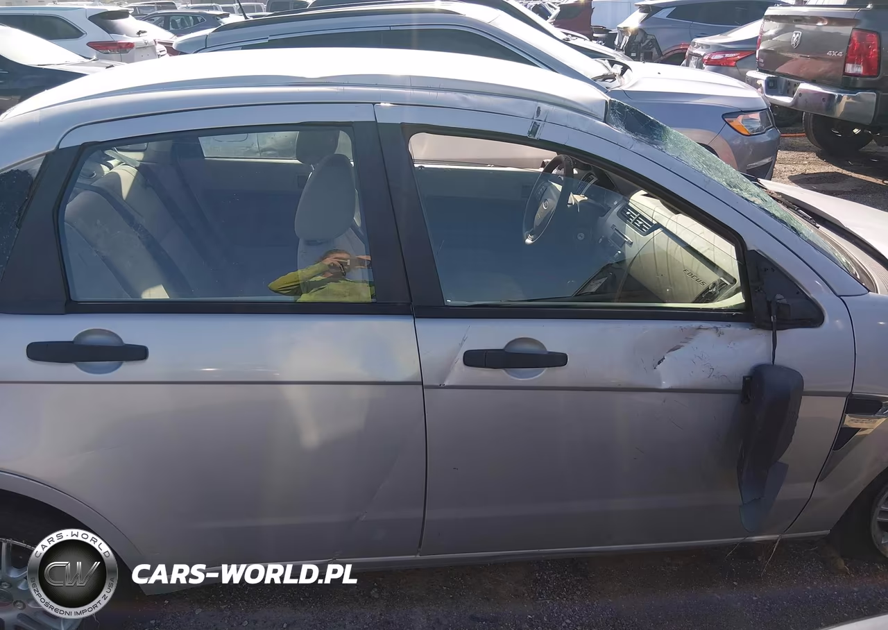 2008 Ford Focus Se-Ses VIN:1FAHP35N88W194800 - 13
