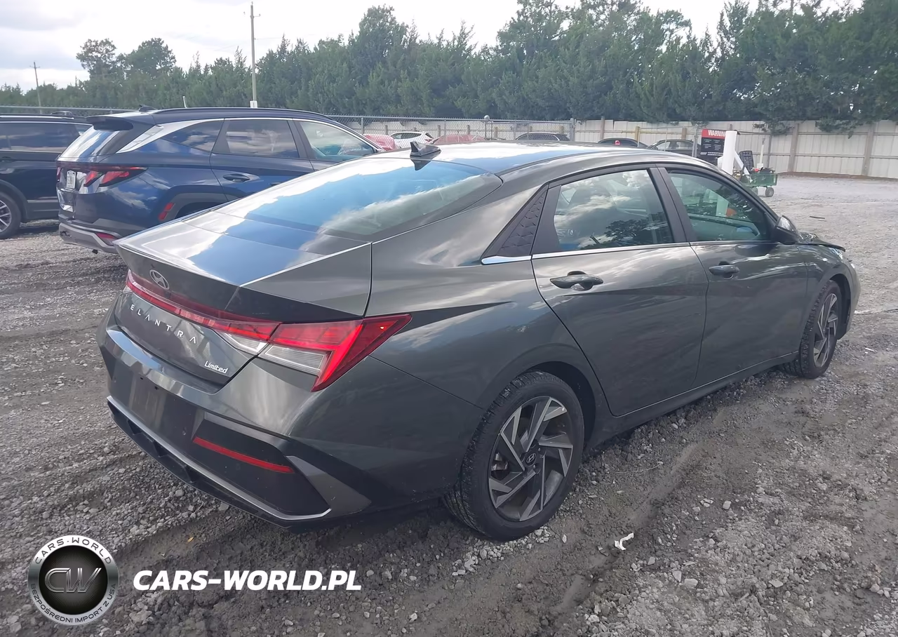2024 Hyundai Elantra Limited VIN:KMHLP4DG0RU713828 - 4