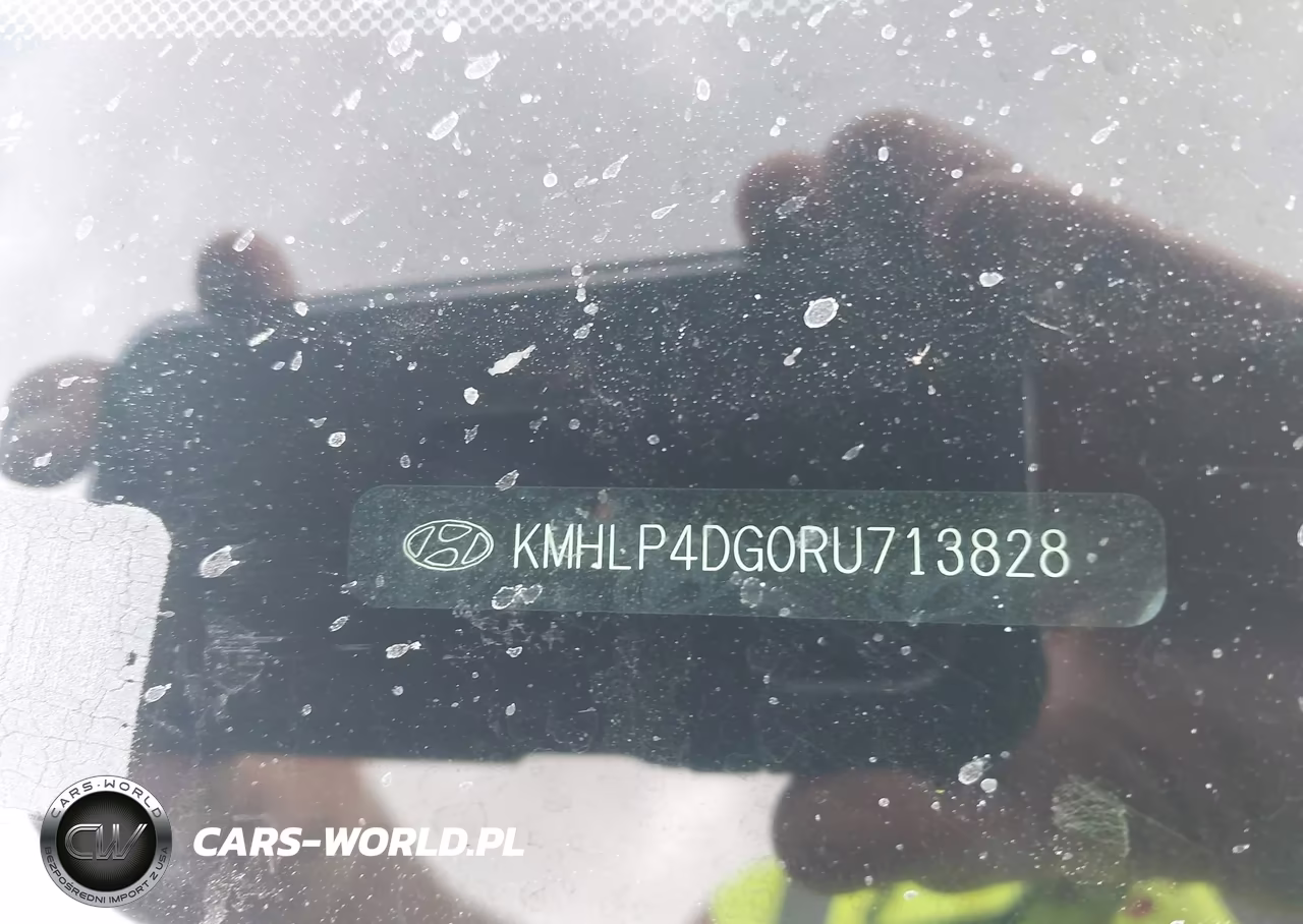 2024 Hyundai Elantra Limited VIN:KMHLP4DG0RU713828 - 9