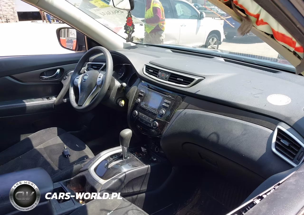2014 Nissan Rogue S VIN:5N1AT2MV8EC798858 - 5
