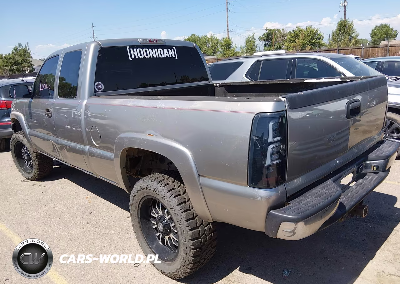 2005 Chevrolet Silverado 1500 Z71 VIN:1GCEK19Z95Z195946 - 3
