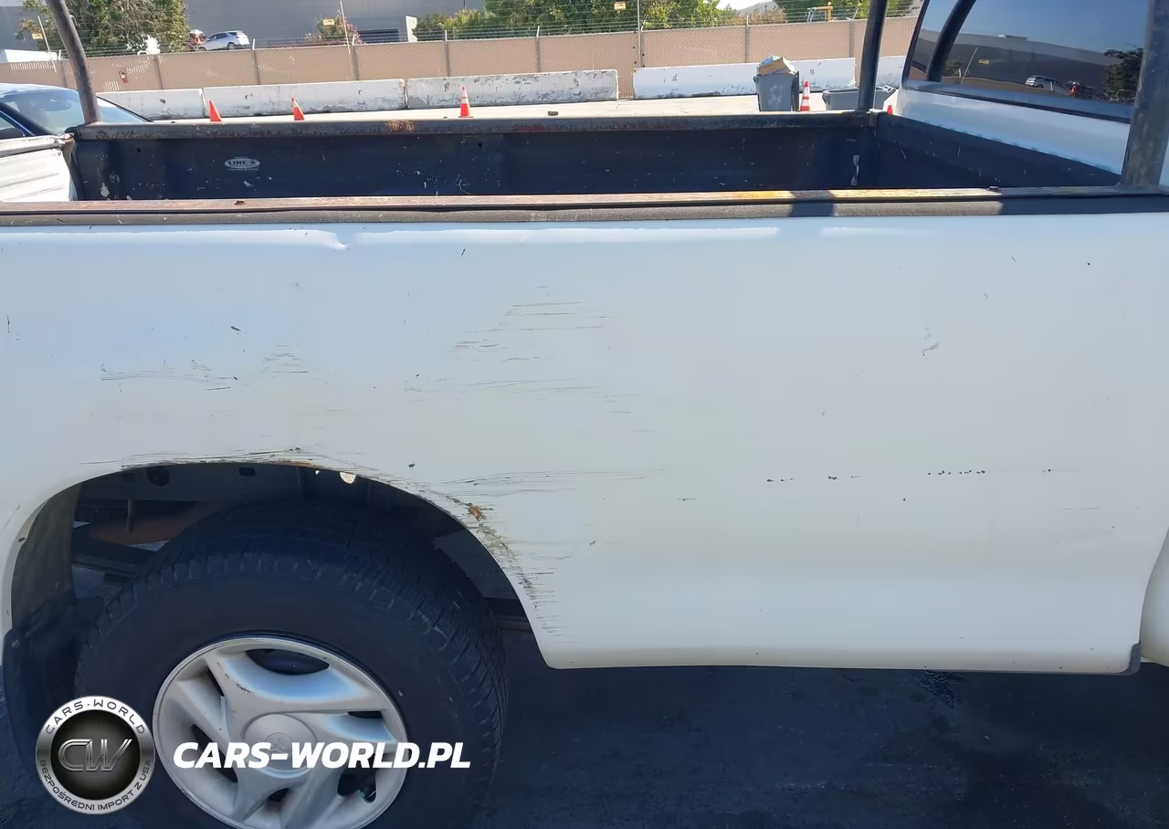 2005 Toyota Tundra Base V8 VIN:5TBJT32165S459677 - 6