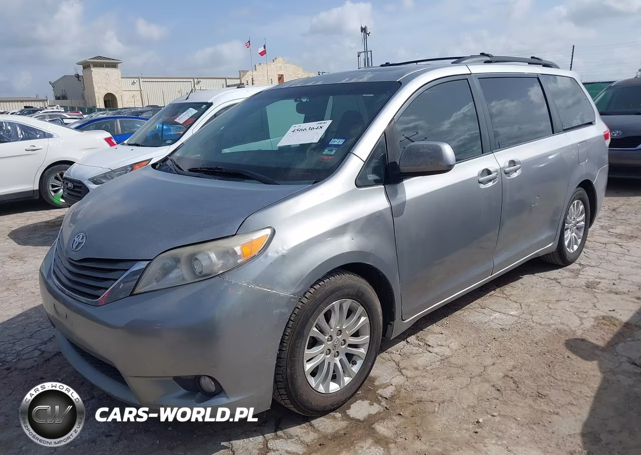 2011 Toyota Sienna Xle V6 VIN:5TDYK3DC0BS102112 - 2