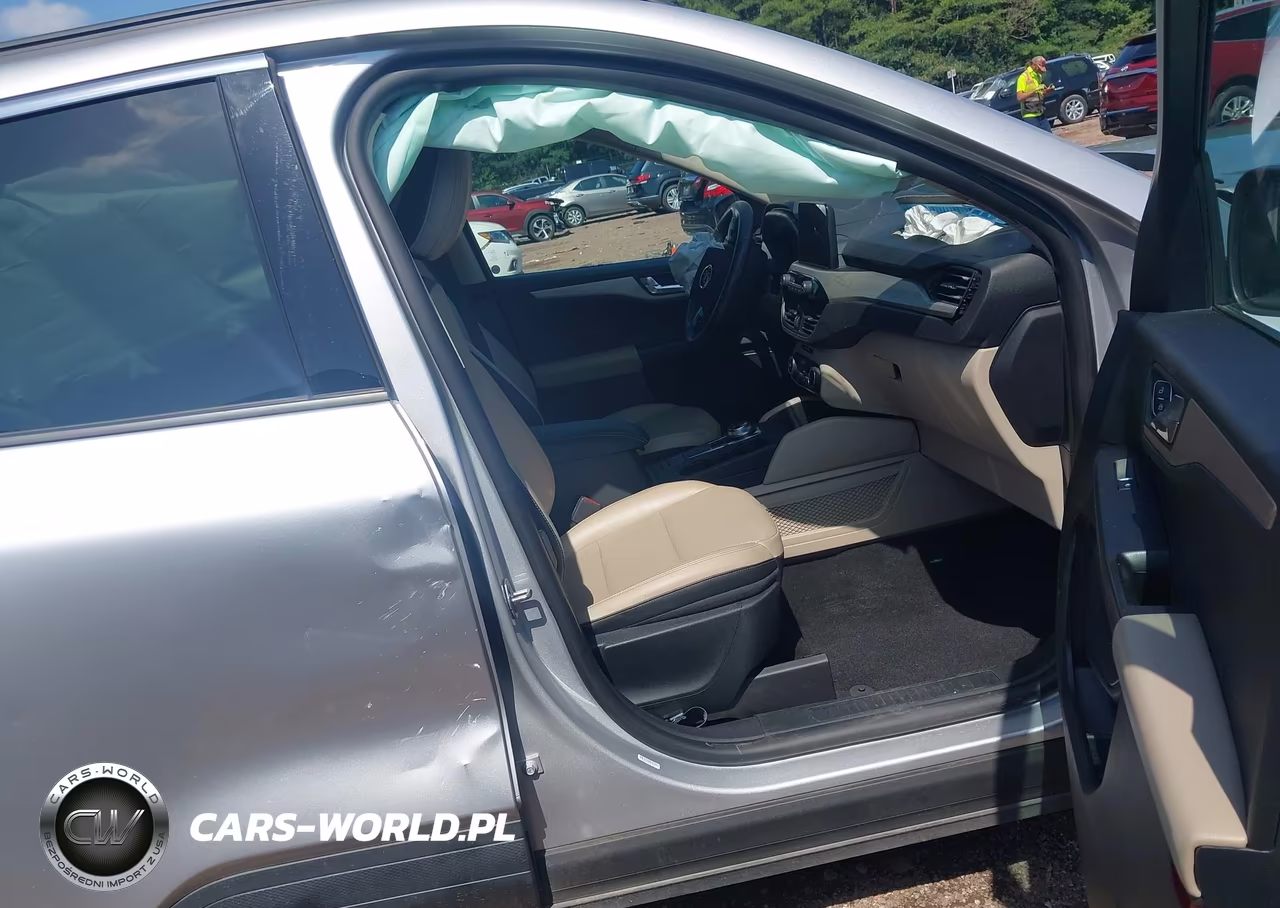 2020 Ford Escape Sel VIN:1FMCU0H69LUB17496 - 5
