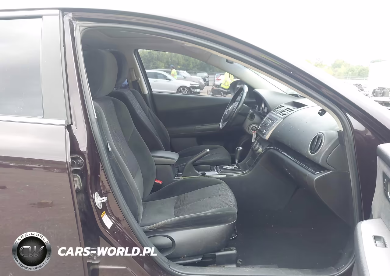 2010 Mazda Mazda6 I Touring Plus VIN:1YVHZ8CH4A5M16995 - 5