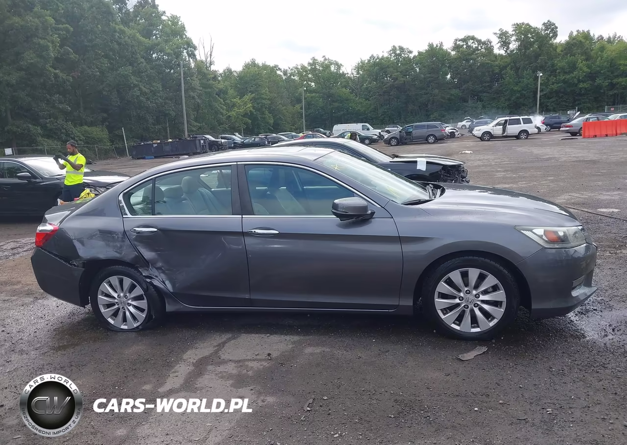 2015 Honda Accord Ex-L VIN:1HGCR2F89FA033384 - 13