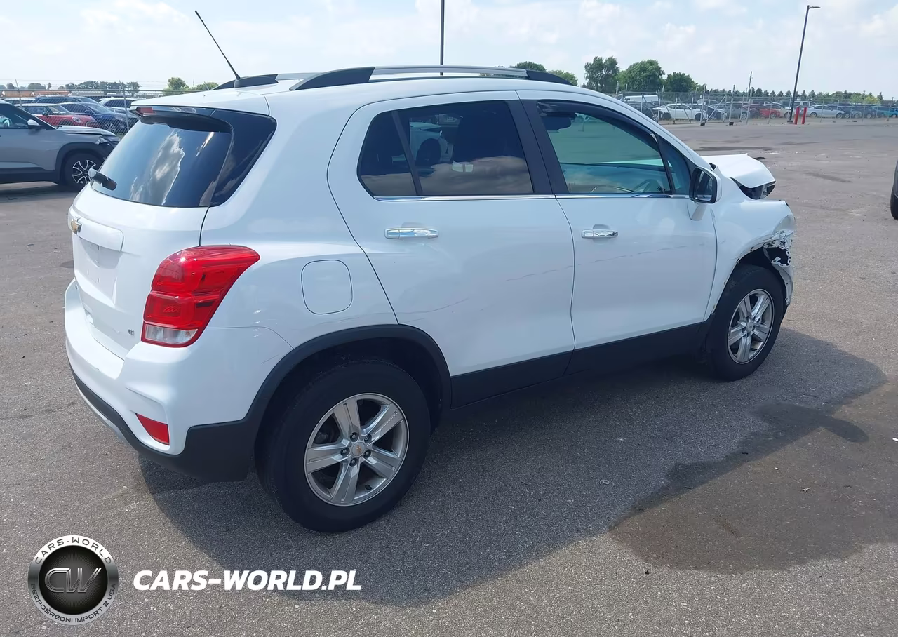 2019 Chevrolet Trax Lt VIN:KL7CJPSB6KB826275 - 4