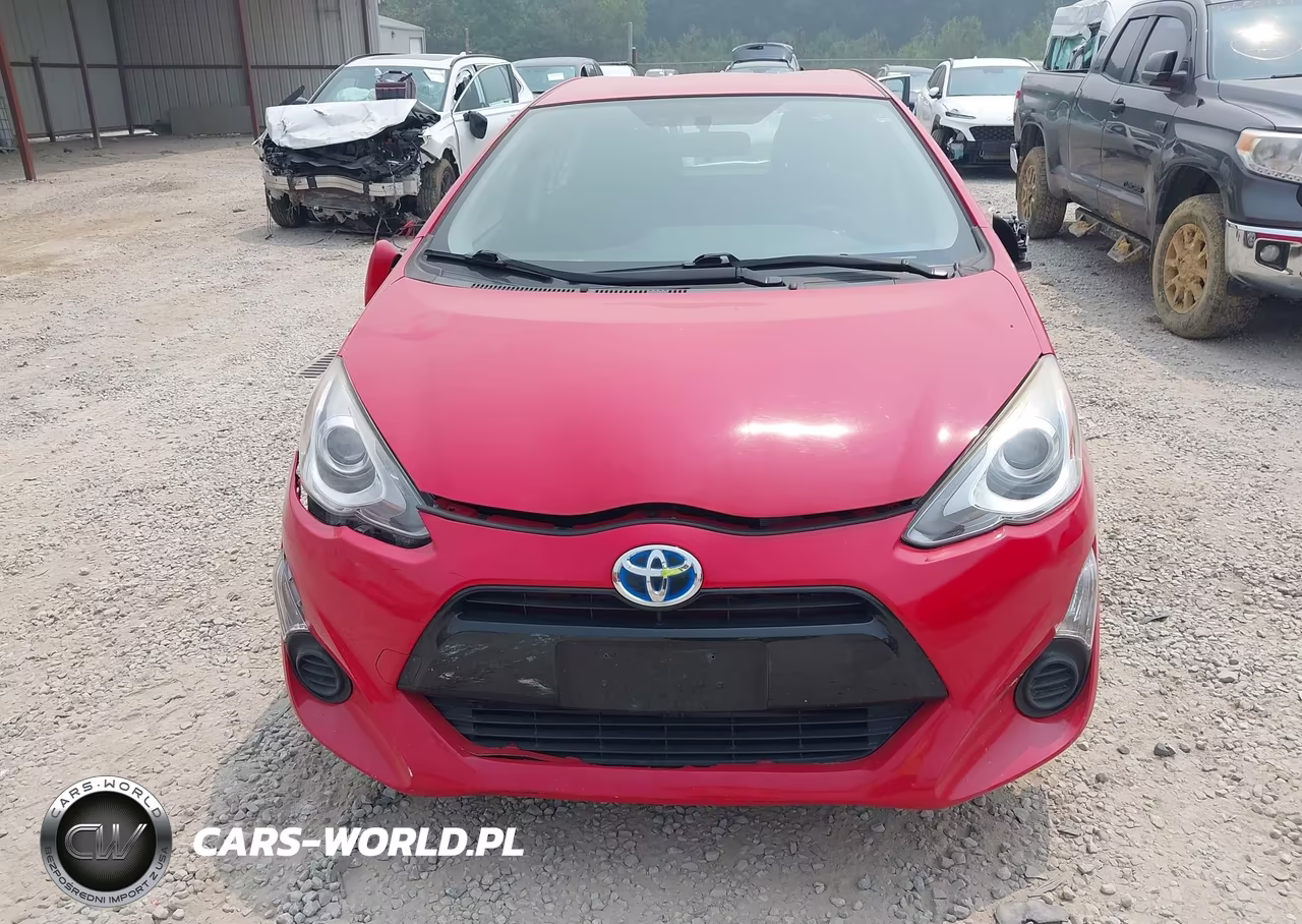2015 Toyota Prius C Two VIN:JTDKDTB33F1112591 - 12