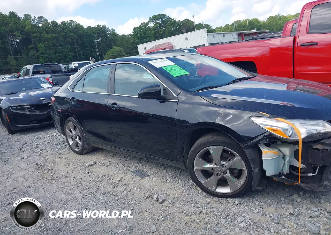 2016 Toyota Camry Le VIN:4T1BF1FK3GU566111 - 14