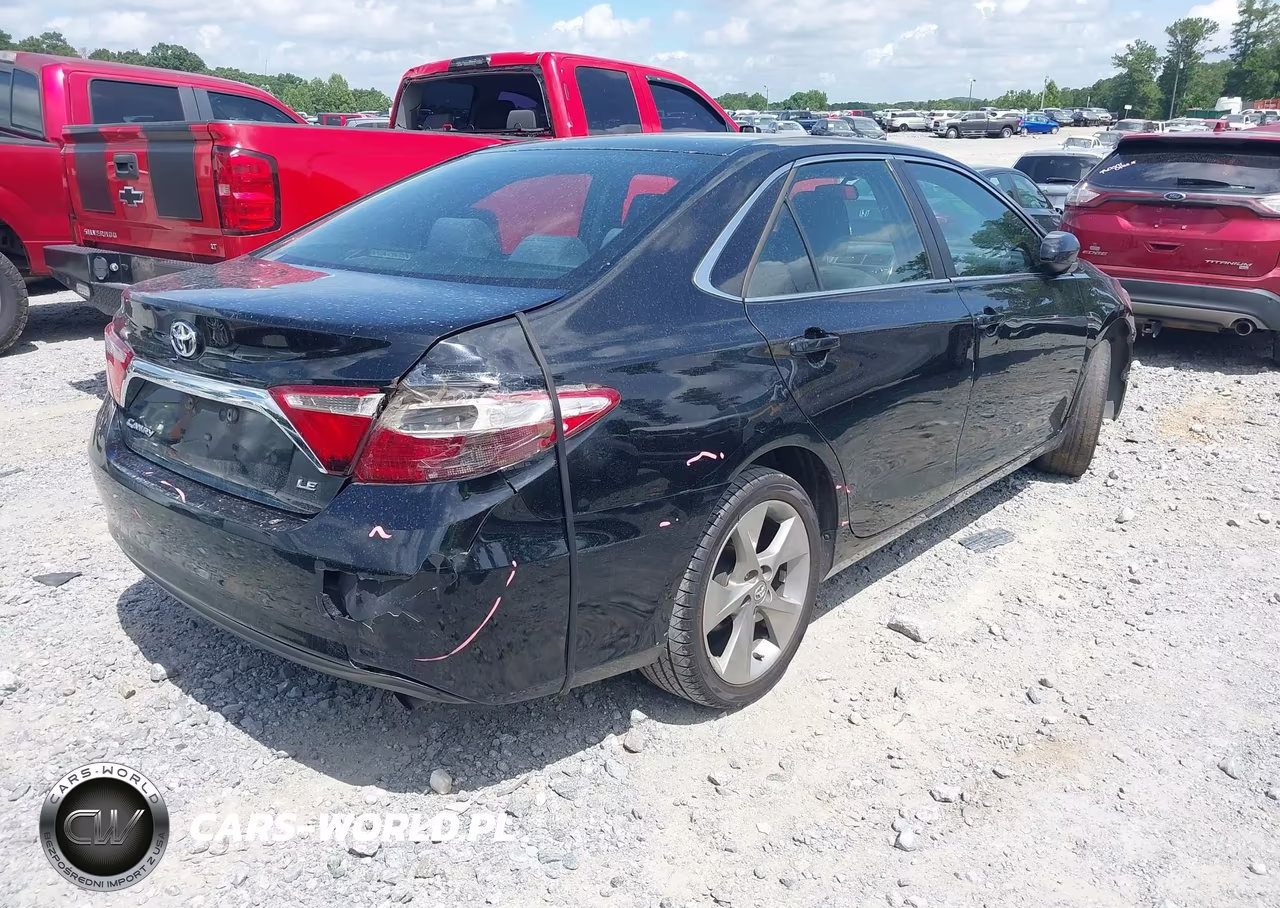 2016 Toyota Camry Le VIN:4T1BF1FK3GU566111 - 4