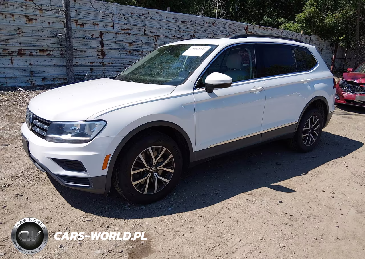 2018 Volkswagen Tiguan 2.0T Se-2.0T Sel VIN:3VV2B7AXXJM190803 - 2