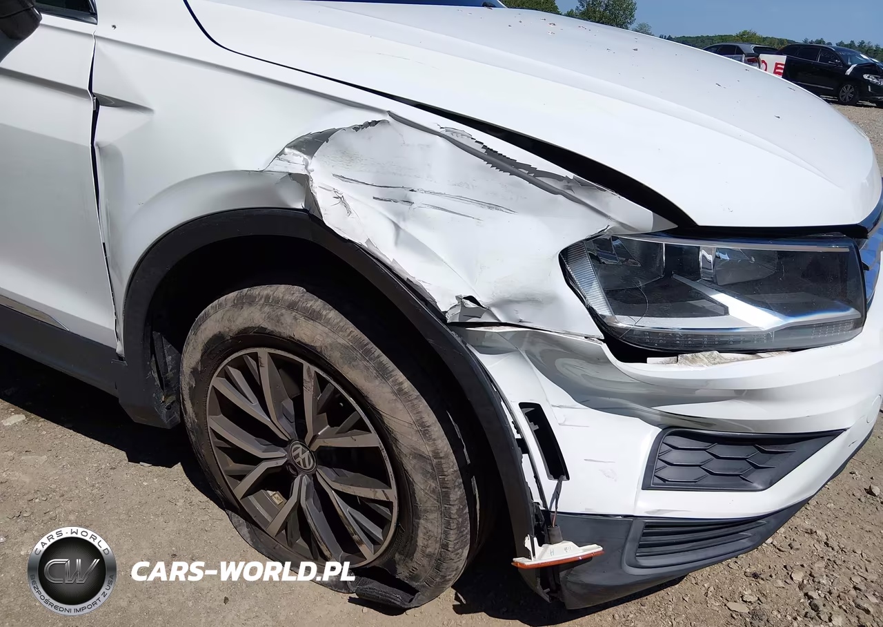 2018 Volkswagen Tiguan 2.0T Se-2.0T Sel VIN:3VV2B7AXXJM190803 - 6