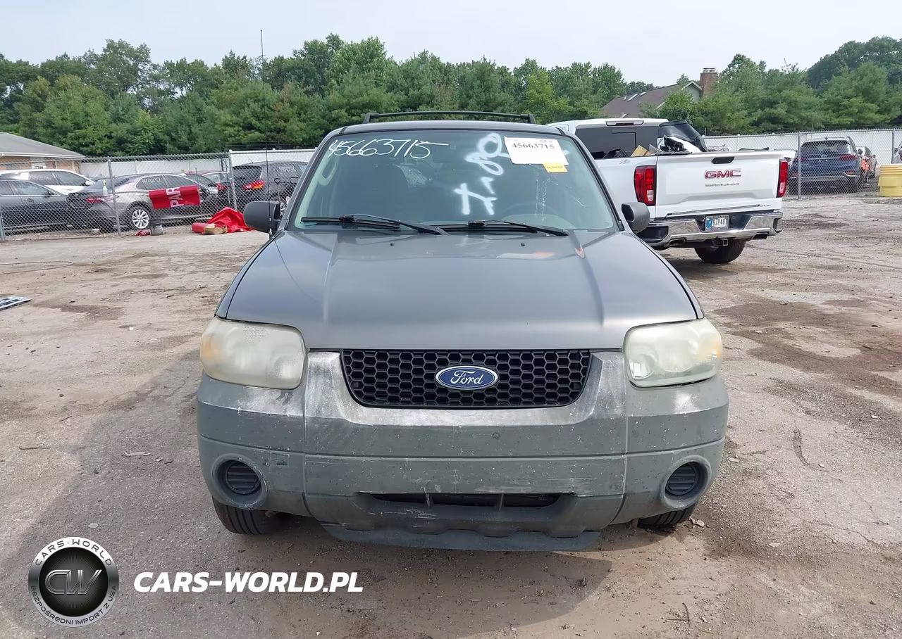 2005 Ford Escape Xls VIN:1FMYU02Z65KA47897 - 12