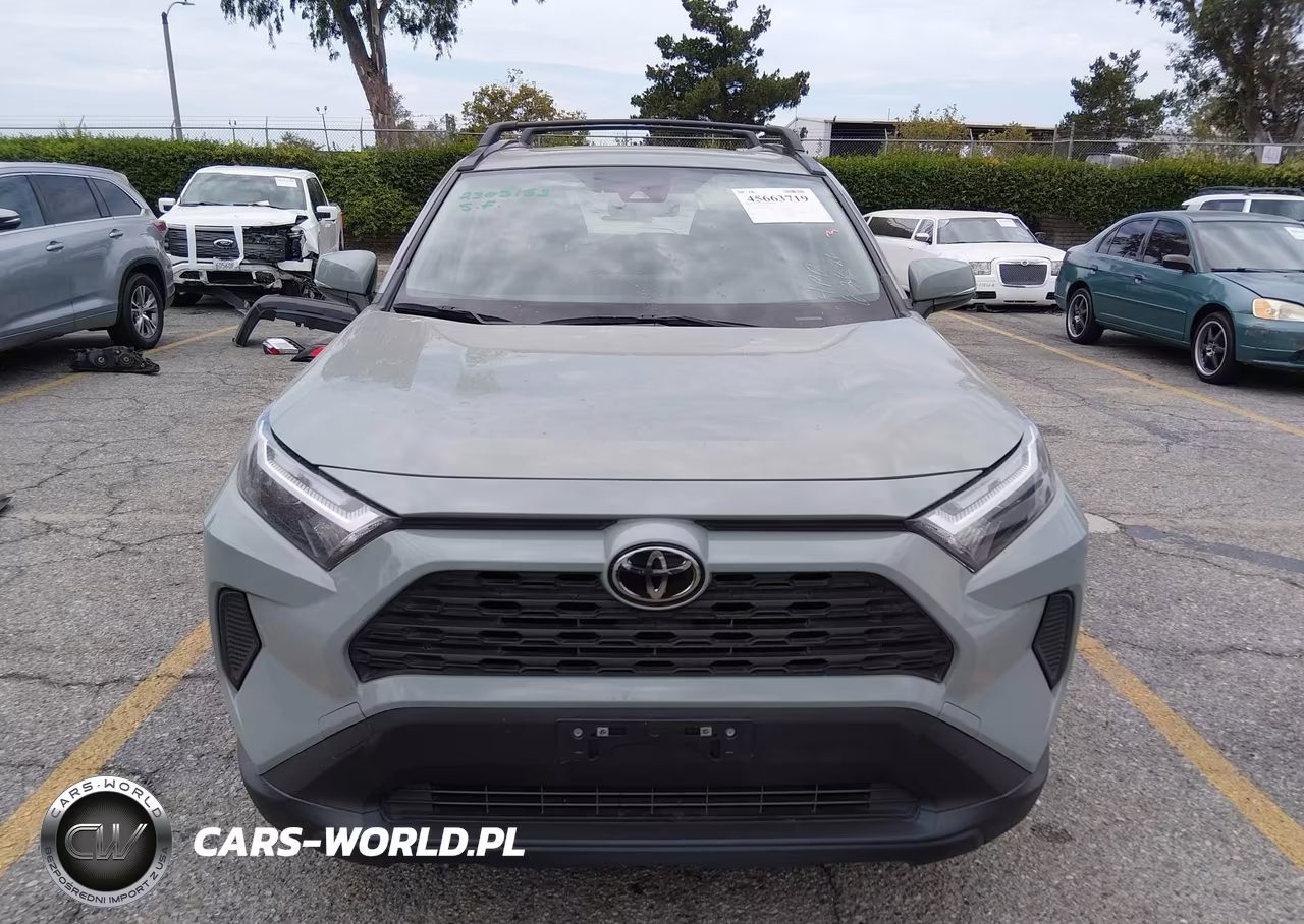 2022 Toyota Rav4 Xle VIN:JTMW1RFV2ND088967 - 13