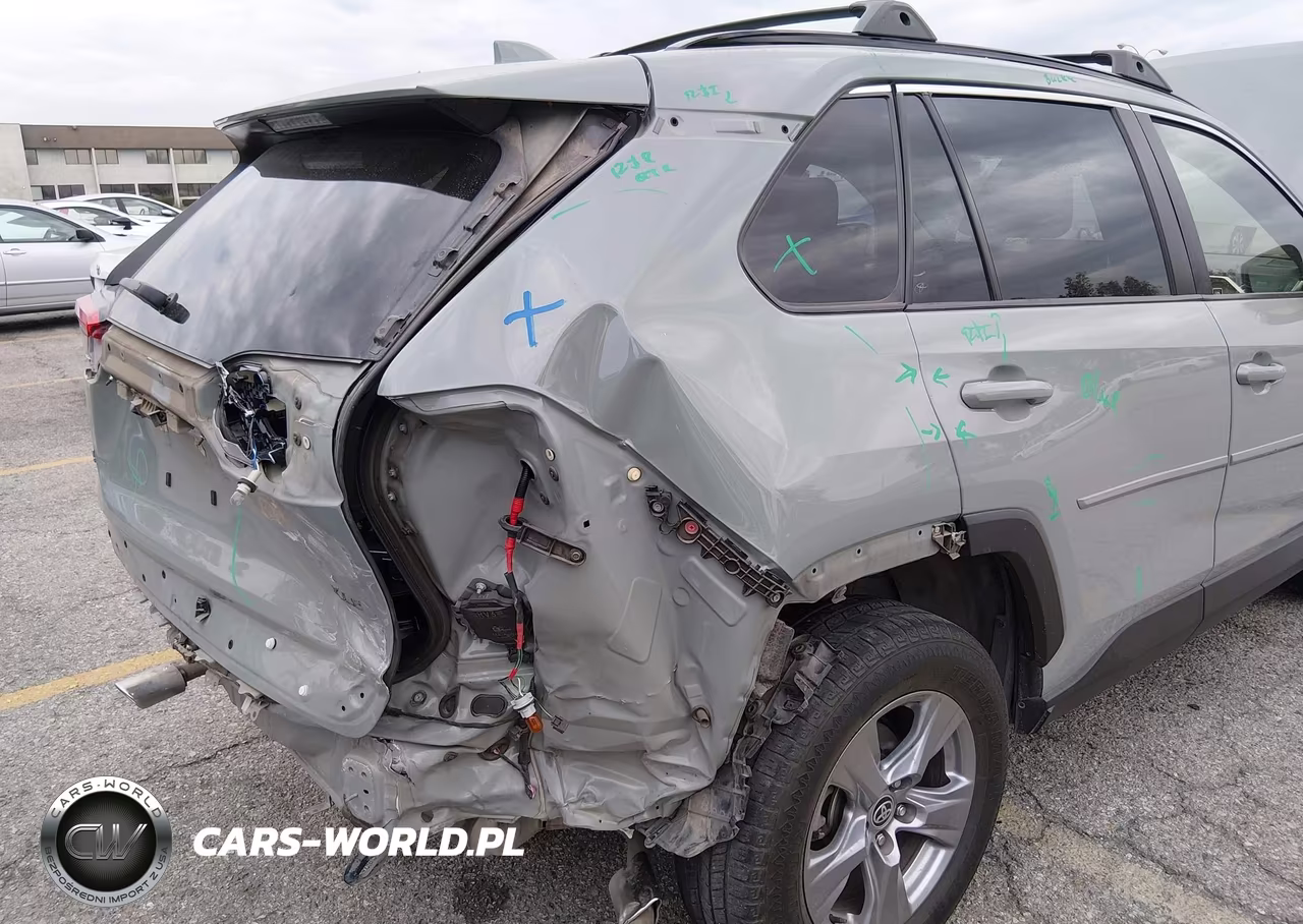 2022 Toyota Rav4 Xle VIN:JTMW1RFV2ND088967 - 18