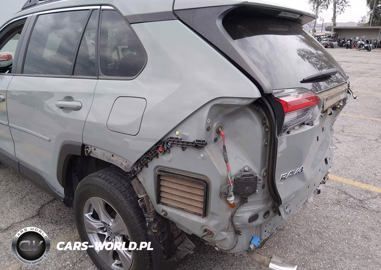 2022 Toyota Rav4 Xle VIN:JTMW1RFV2ND088967 - 19