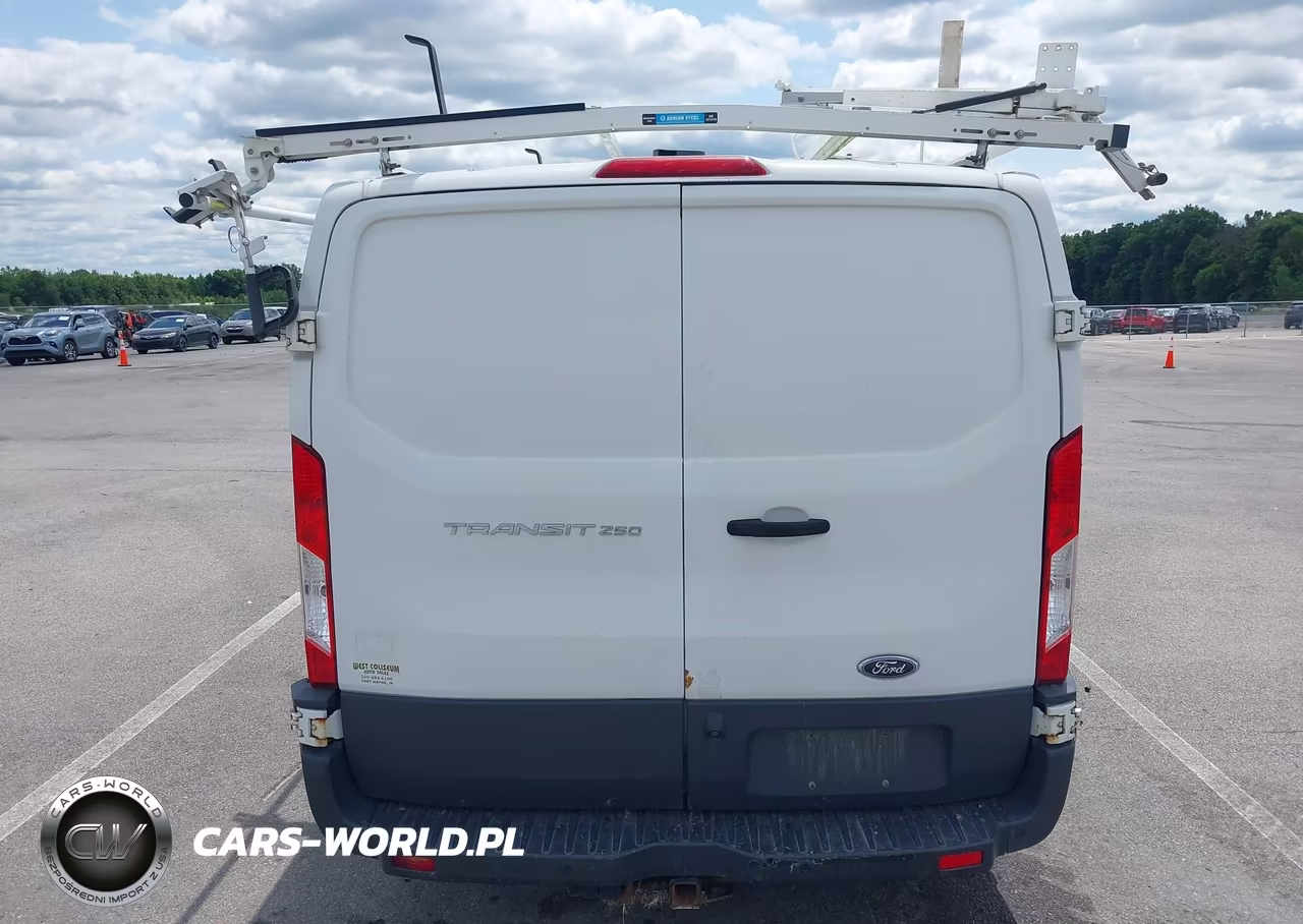 2016 Ford Transit-250 VIN:1FTYR1YM2GKB14912 - 16