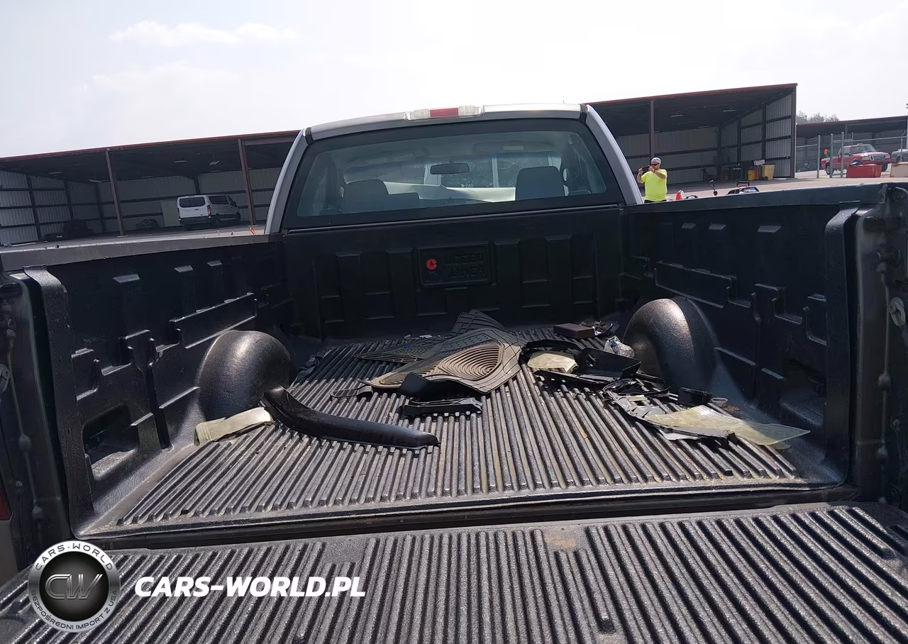 2005 Ford F-150 Stx-Xl-Xlt VIN:1FTRF12285NC03044 - 8