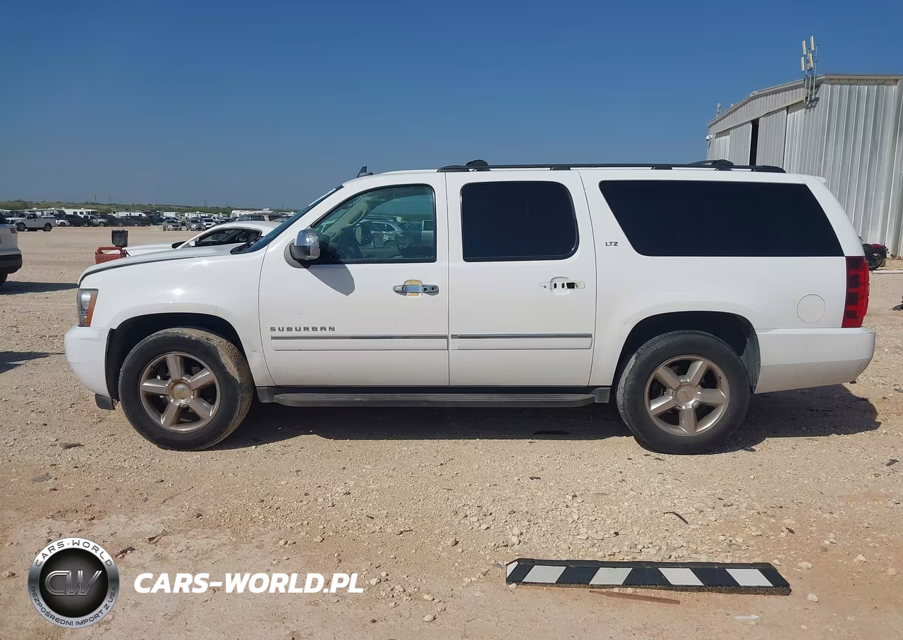 2013 Chevrolet Suburban Ltz VIN:1GNSKKE79DR371106 - 14