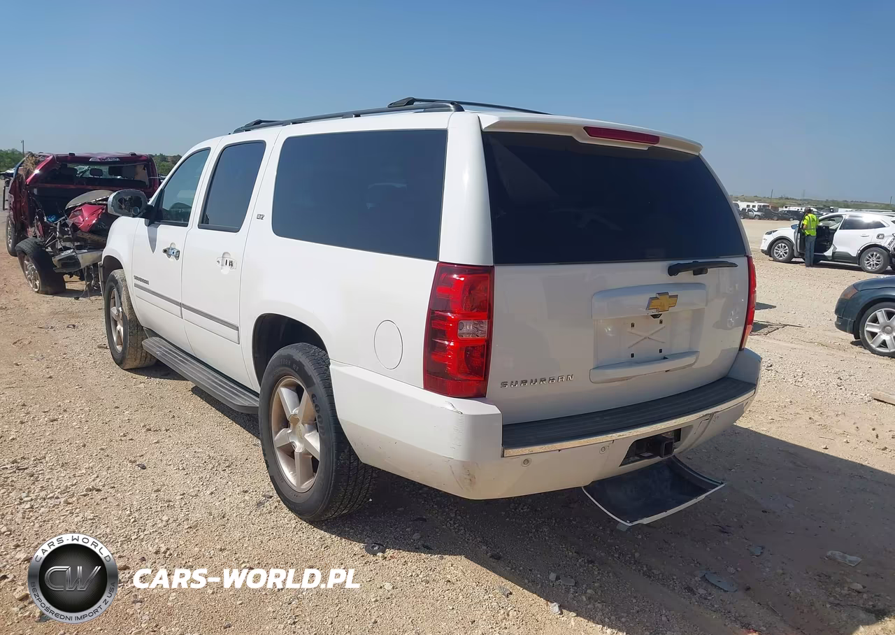 2013 Chevrolet Suburban Ltz VIN:1GNSKKE79DR371106 - 3
