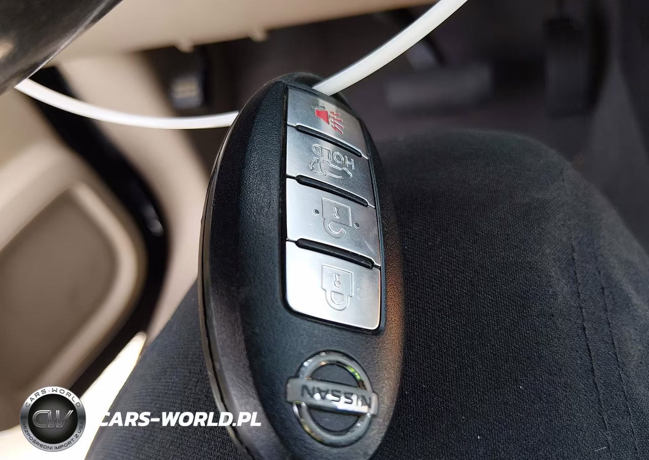 2015 Nissan Armada Platinum VIN:5N1BA0NC8FN615203 - 11