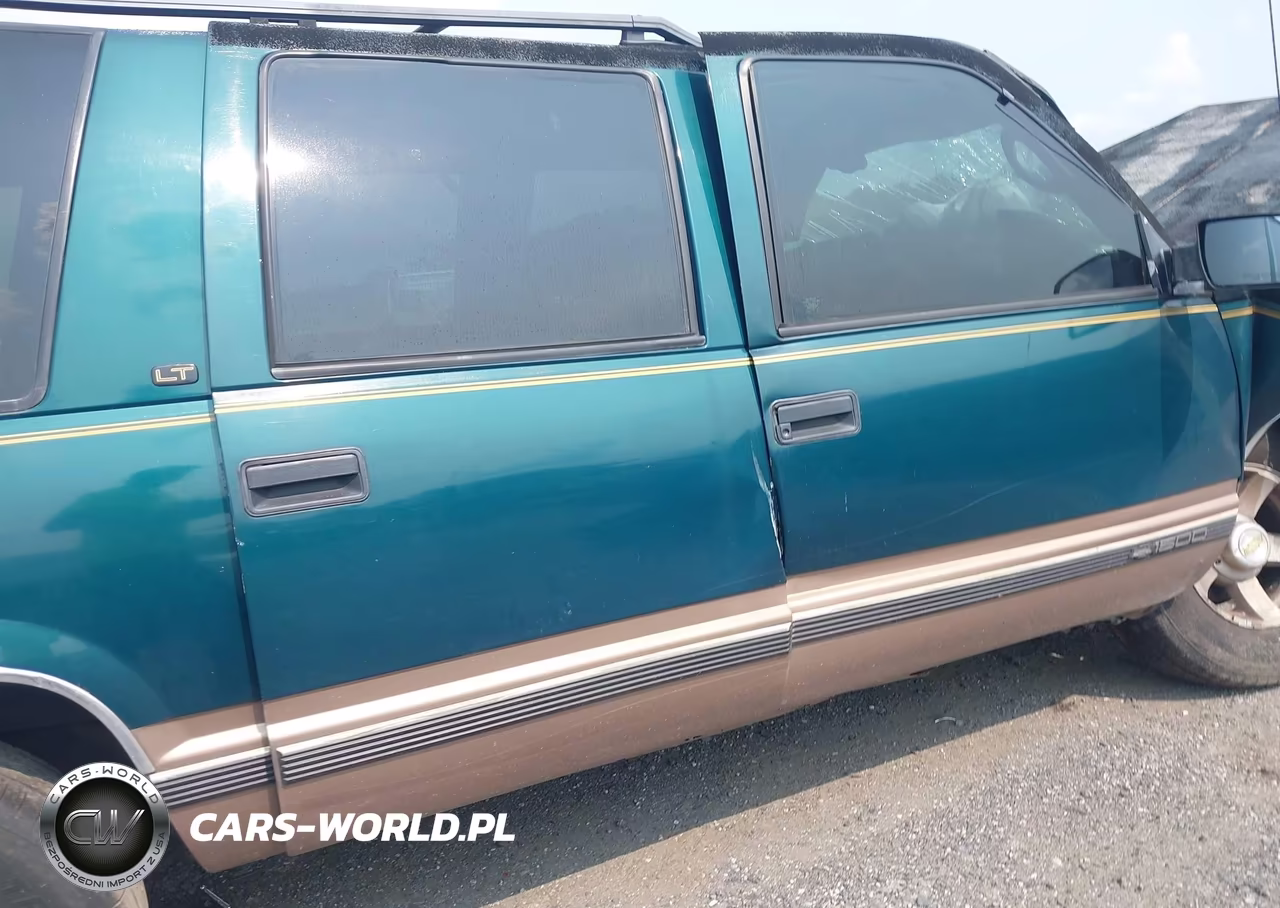 1997 Chevrolet Suburban 1500 VIN:1GNEC16R7VJ442744 - 6
