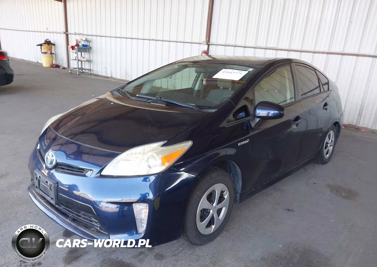 2015 Toyota Prius Two VIN:JTDKN3DU0F0478324 - 2
