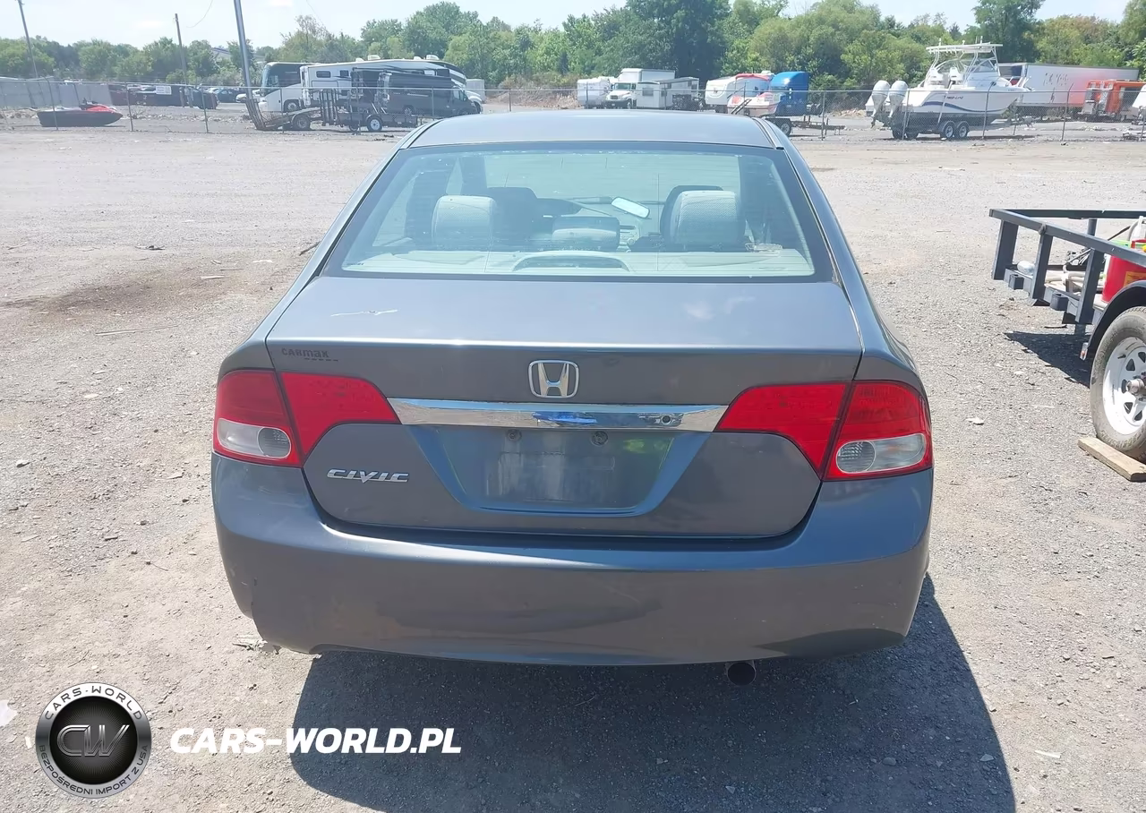2011 Honda Civic Lx VIN:2HGFA1F58BH301616 - 16
