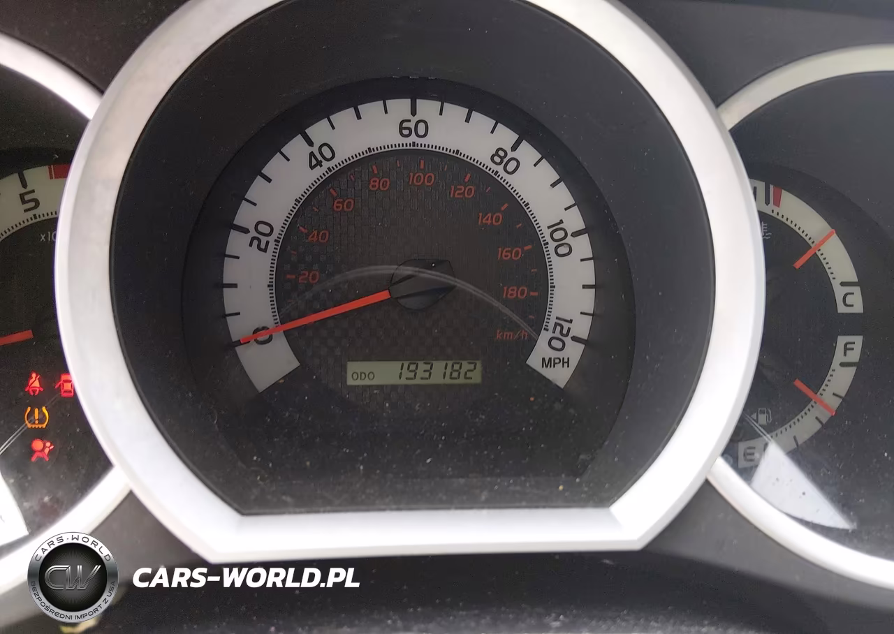 2015 Toyota Tacoma Prerunner V6 VIN:3TMJU4GN1FM187630 - 15