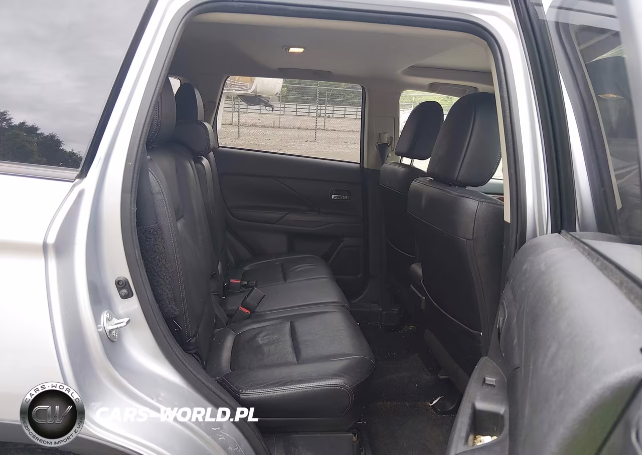 2015 Mitsubishi Outlander Se VIN:JA4AZ3A33FZ007351 - 8