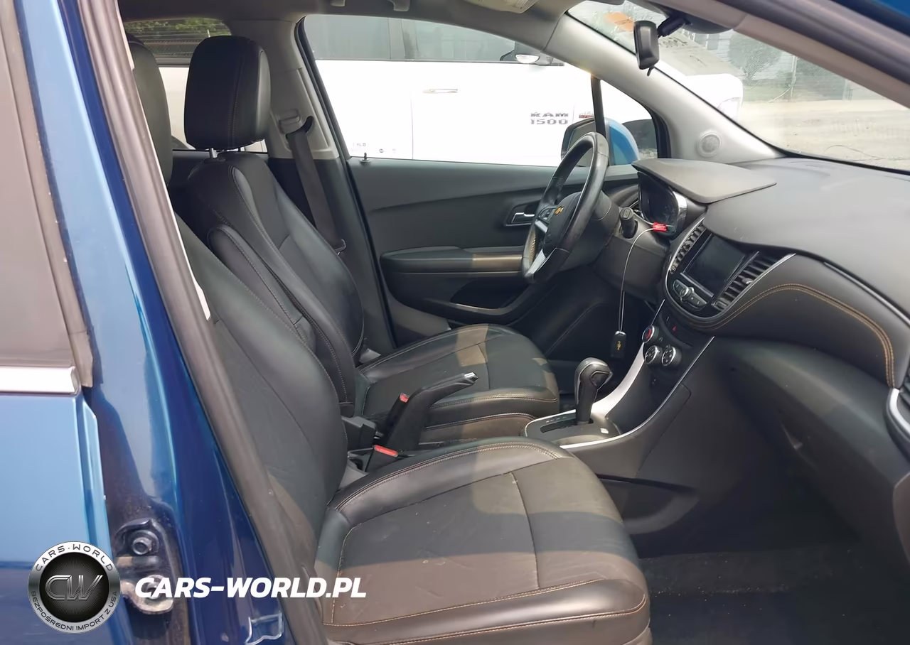 2020 Chevrolet Trax Fwd Lt VIN:KL7CJLSB0LB330690 - 5