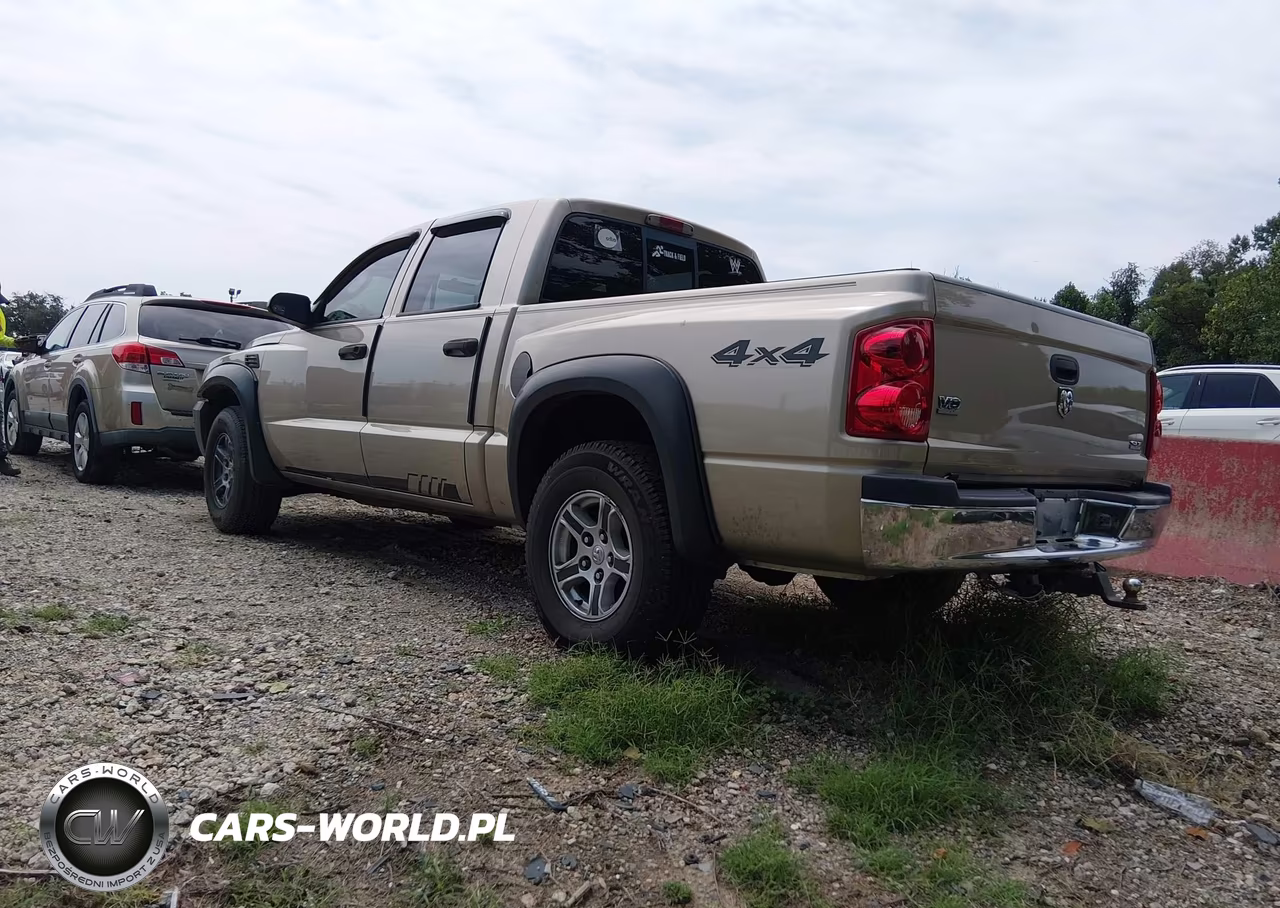 2005 Dodge Dakota Slt VIN:1D7HW48N95S225124 - 3