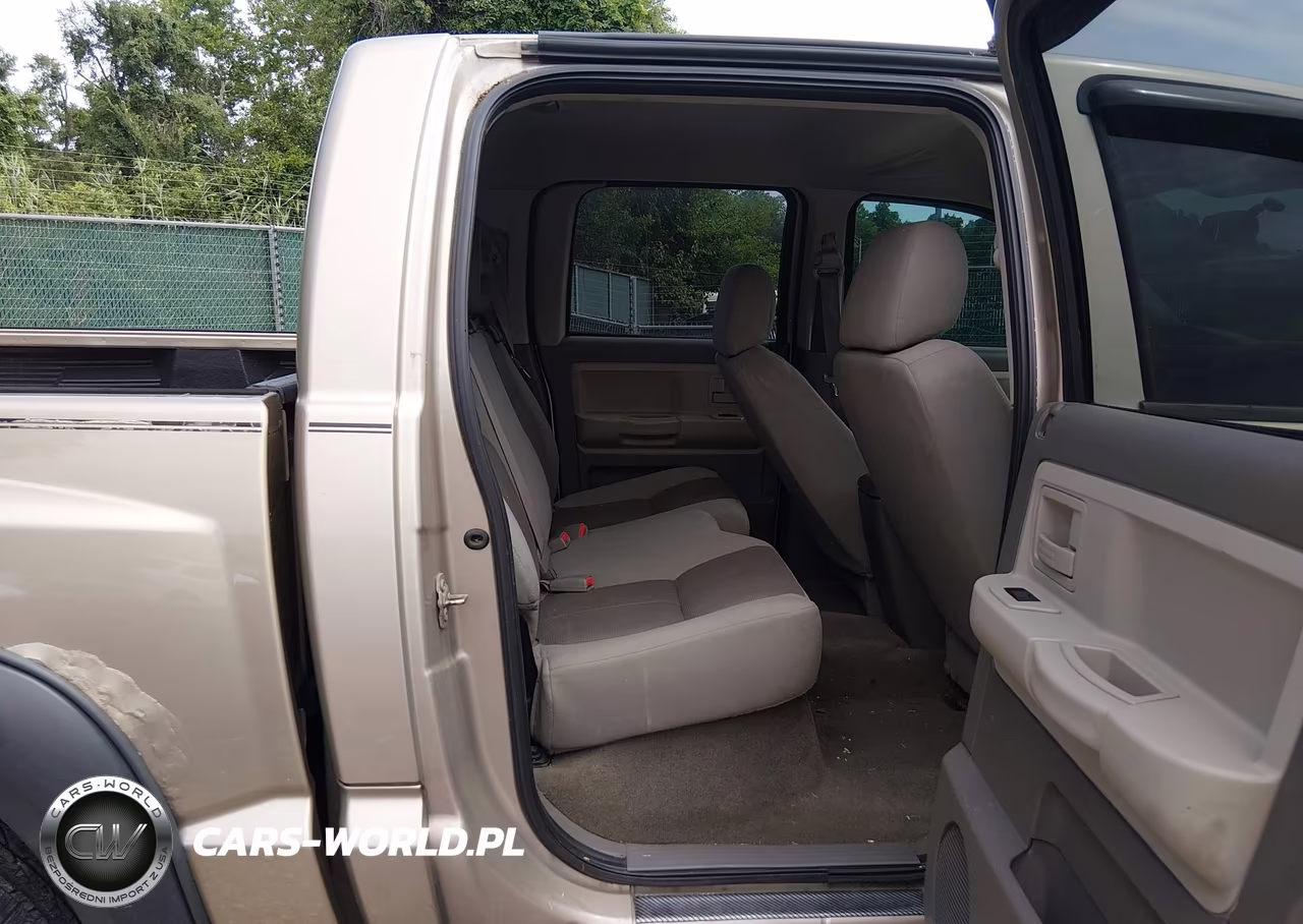 2005 Dodge Dakota Slt VIN:1D7HW48N95S225124 - 8
