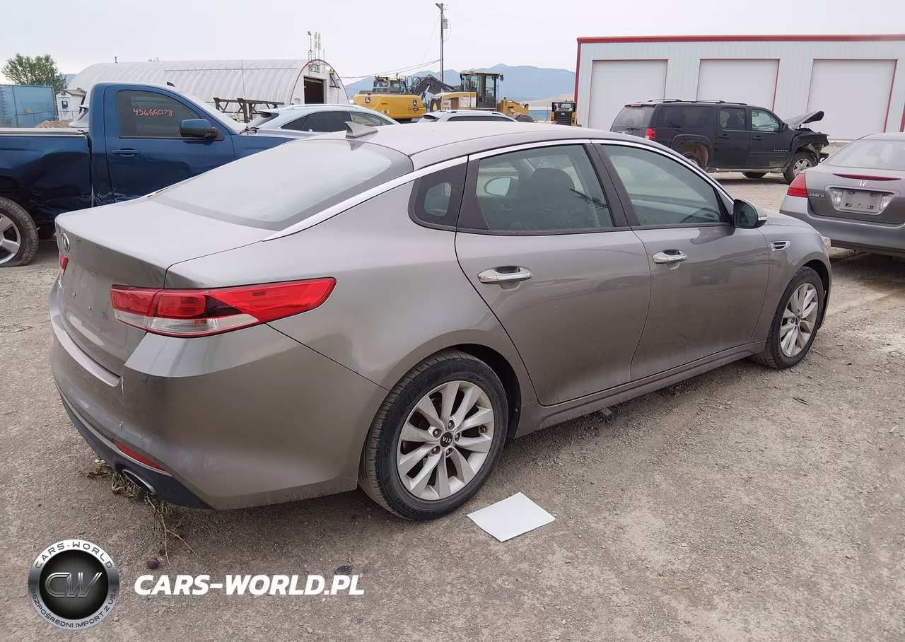 2016 Kia Optima Lx VIN:5XXGT4L33GG043999 - 4