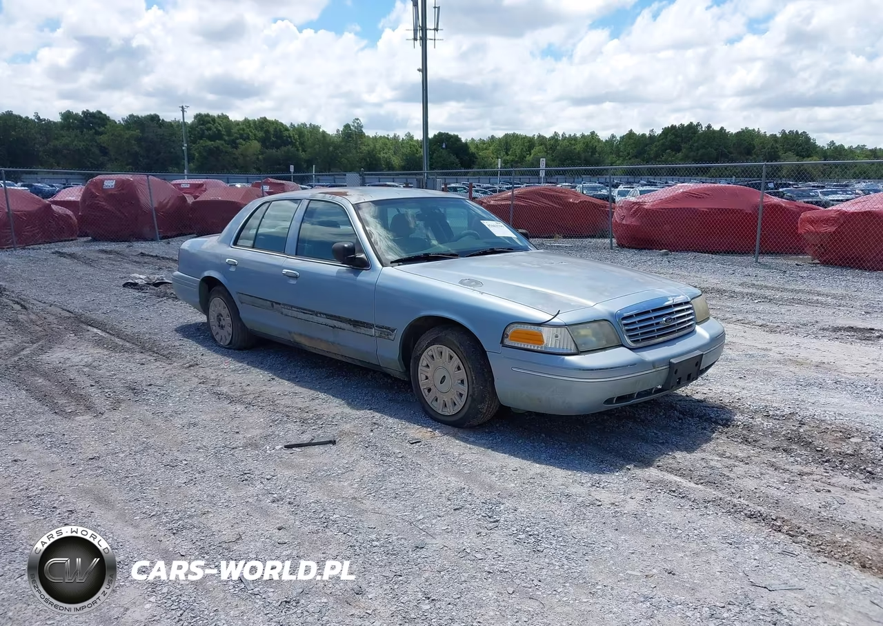 2003 Ford Crown Victoria Standard