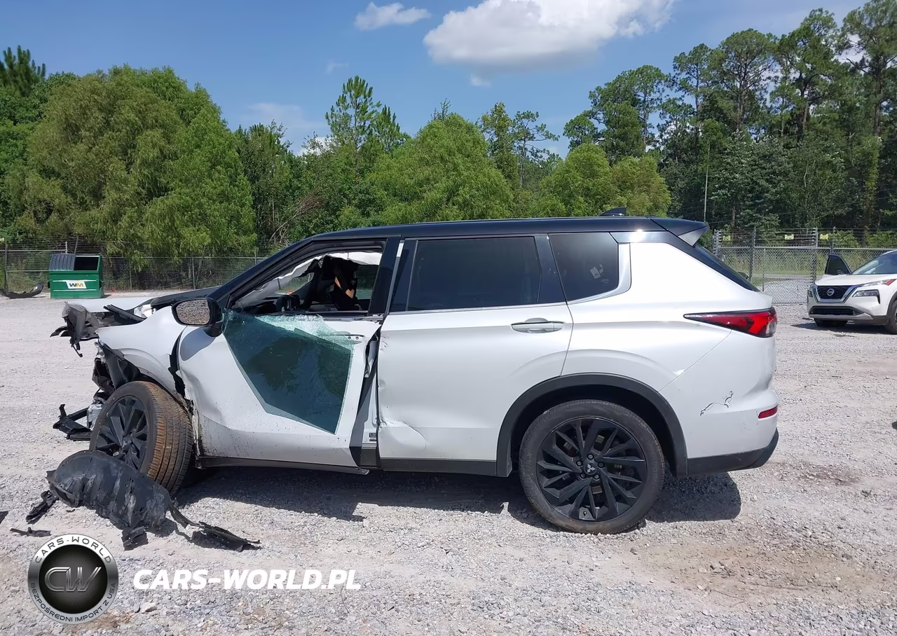 2023 Mitsubishi Outlander Sel 2.5 2Wd-Sel Black Edition 2Wd VIN:JA4J3VA84PZ009619 - 15