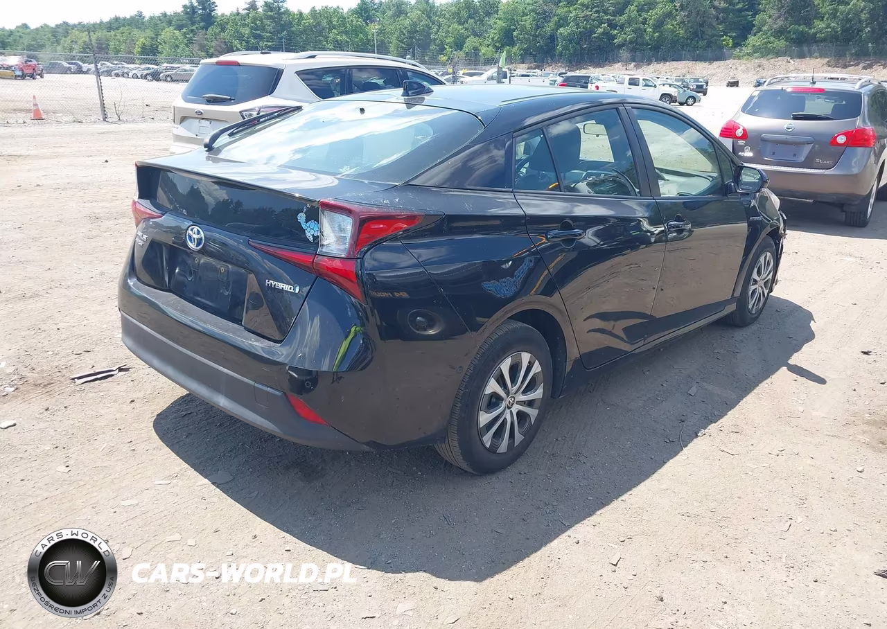 2020 Toyota Prius Le Awd-E VIN:JTDL9RFU0L3013884 - 4