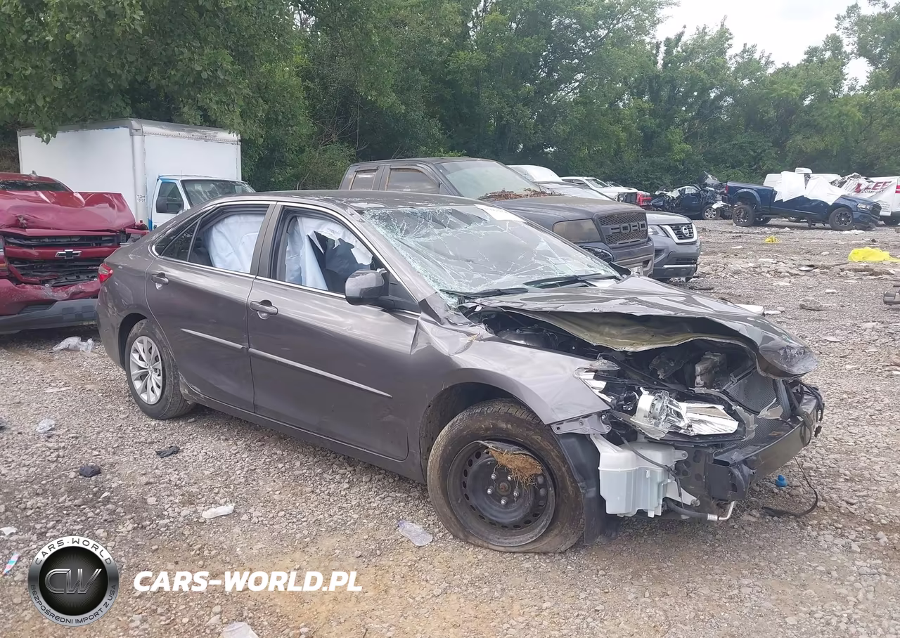 2016 Toyota Camry Le VIN:4T4BF1FKXGR569433 - 12
