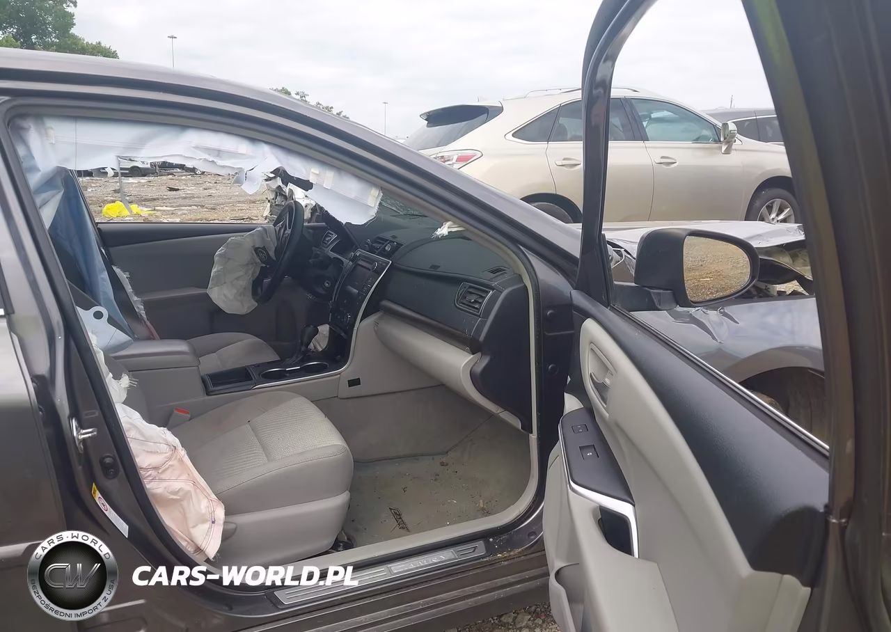 2016 Toyota Camry Le VIN:4T4BF1FKXGR569433 - 5