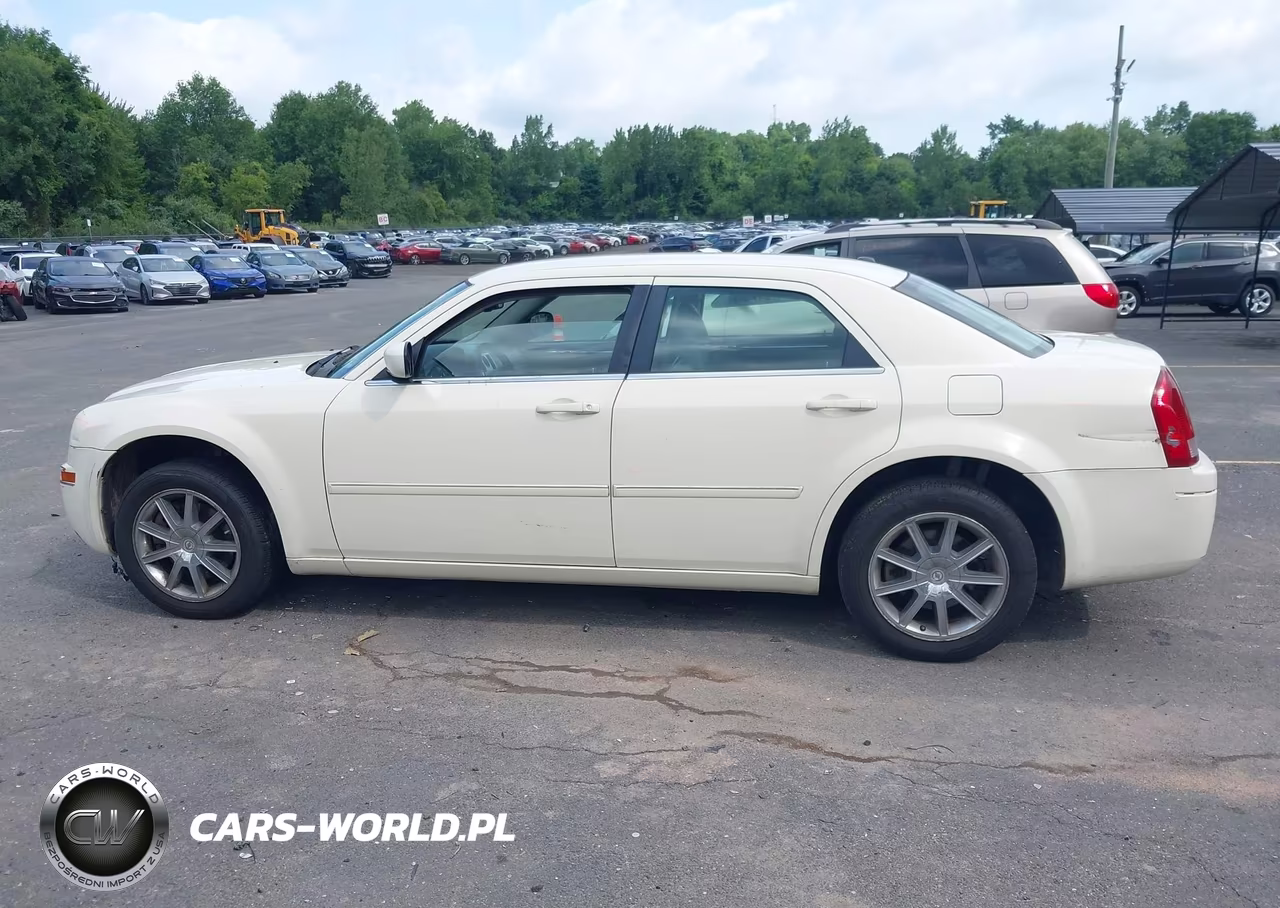 2007 Chrysler 300 Touring VIN:2C3LK53G57H821943 - 14