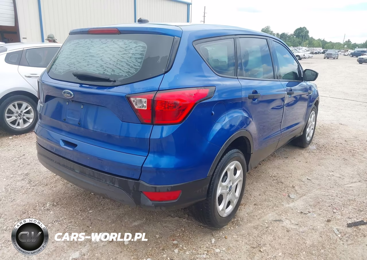2019 Ford Escape S VIN:1FMCU0F73KUB85819 - 4
