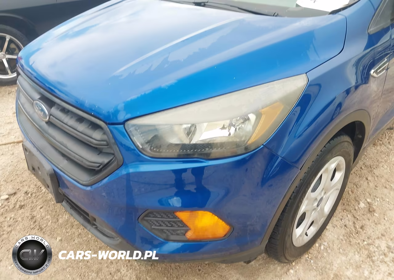 2019 Ford Escape S VIN:1FMCU0F73KUB85819 - 6