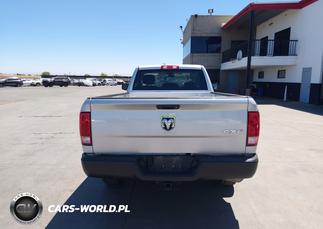 2017 Ram 1500 Tradesman 4X4 8' Box VIN:3C6JR7DT4HG535872 - 17