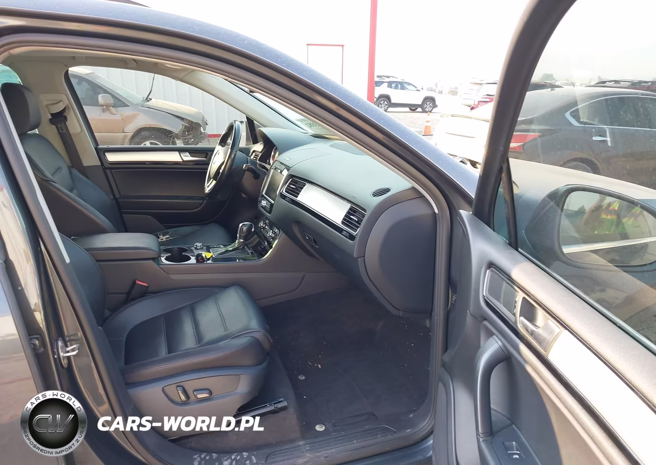 2011 Volkswagen Touareg Vr6 Sport VIN:WVGFF9BP0BD000661 - 5