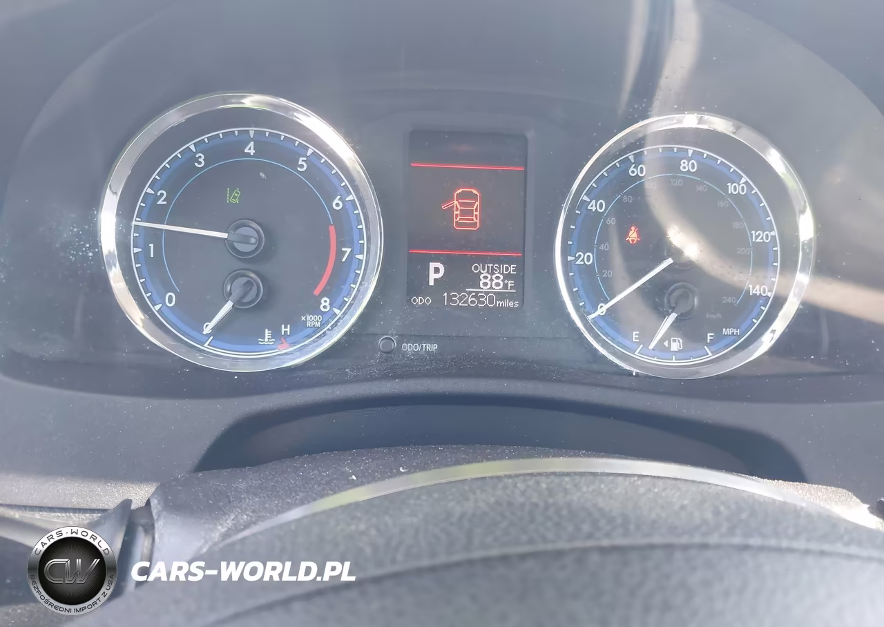 2018 Toyota Corolla Le VIN:2T1BURHE8JC009523 - 7