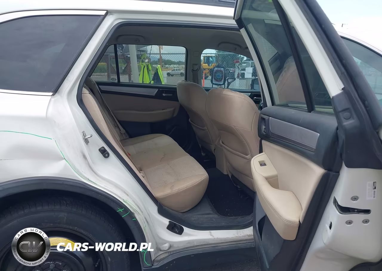 2016 Subaru Outback 2.5I Premium VIN:4S4BSAFC5G3215579 - 8